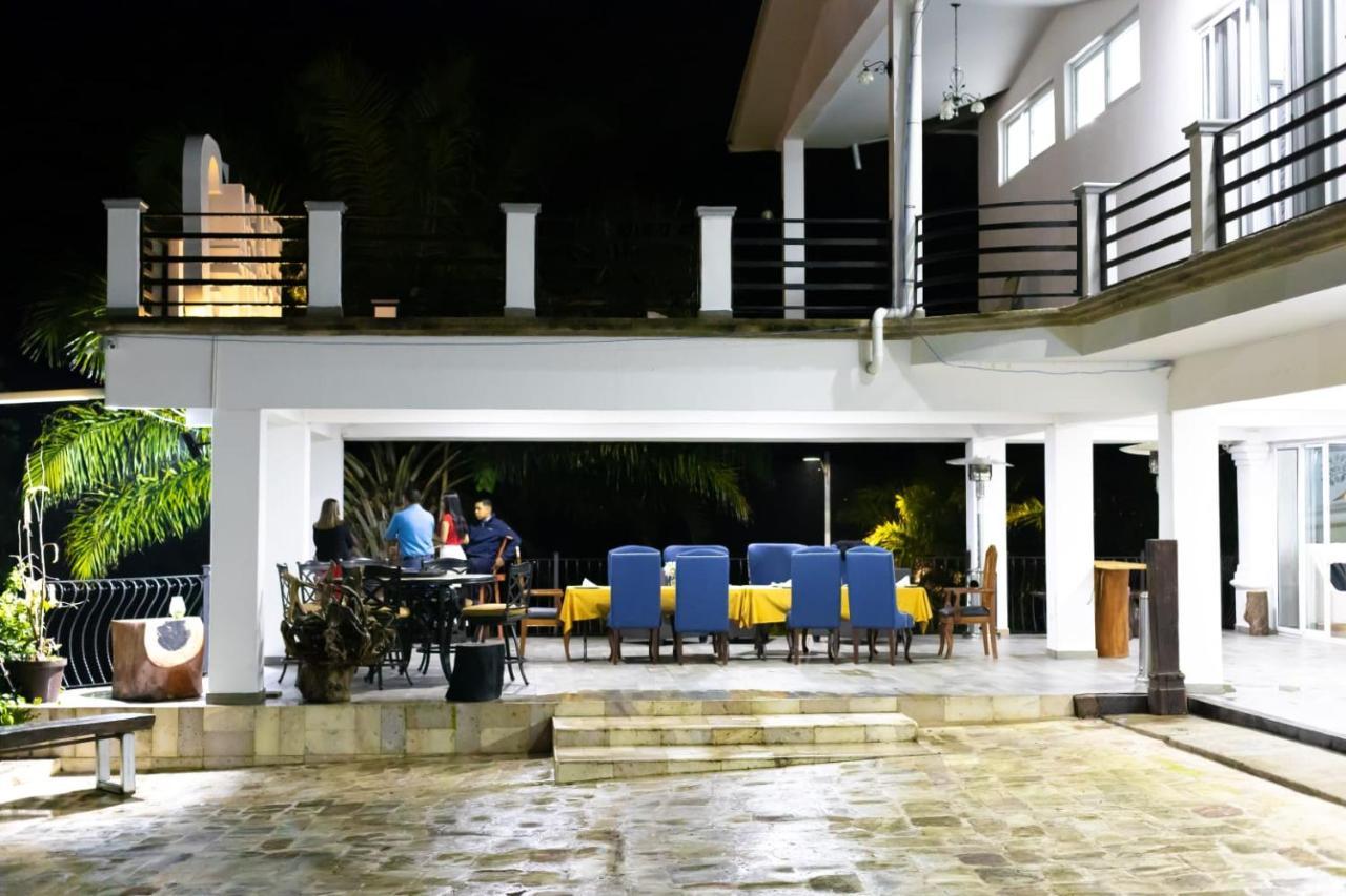 Hotel Cocoview, Bar & Restaurante Valle de Ángeles Exterior foto